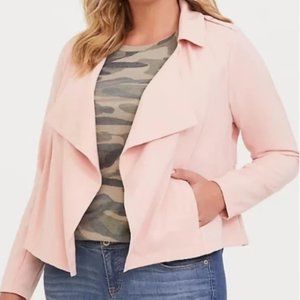 TORRID blush pink waterfall twill cropped casual blazer